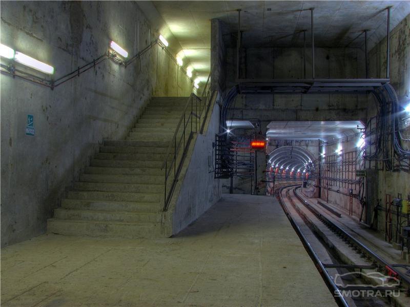 подземное метро